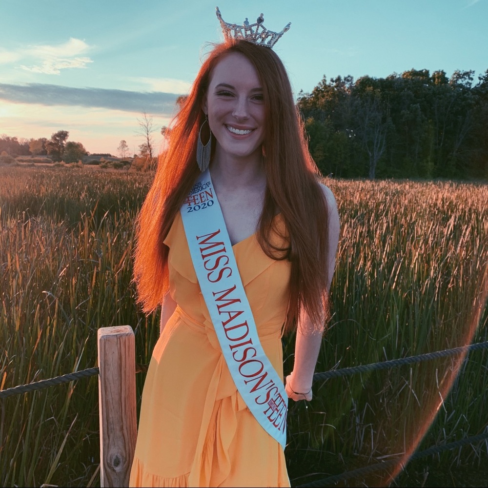 Meet your Posher, Mady